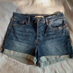 Levi’s Wedgie Short